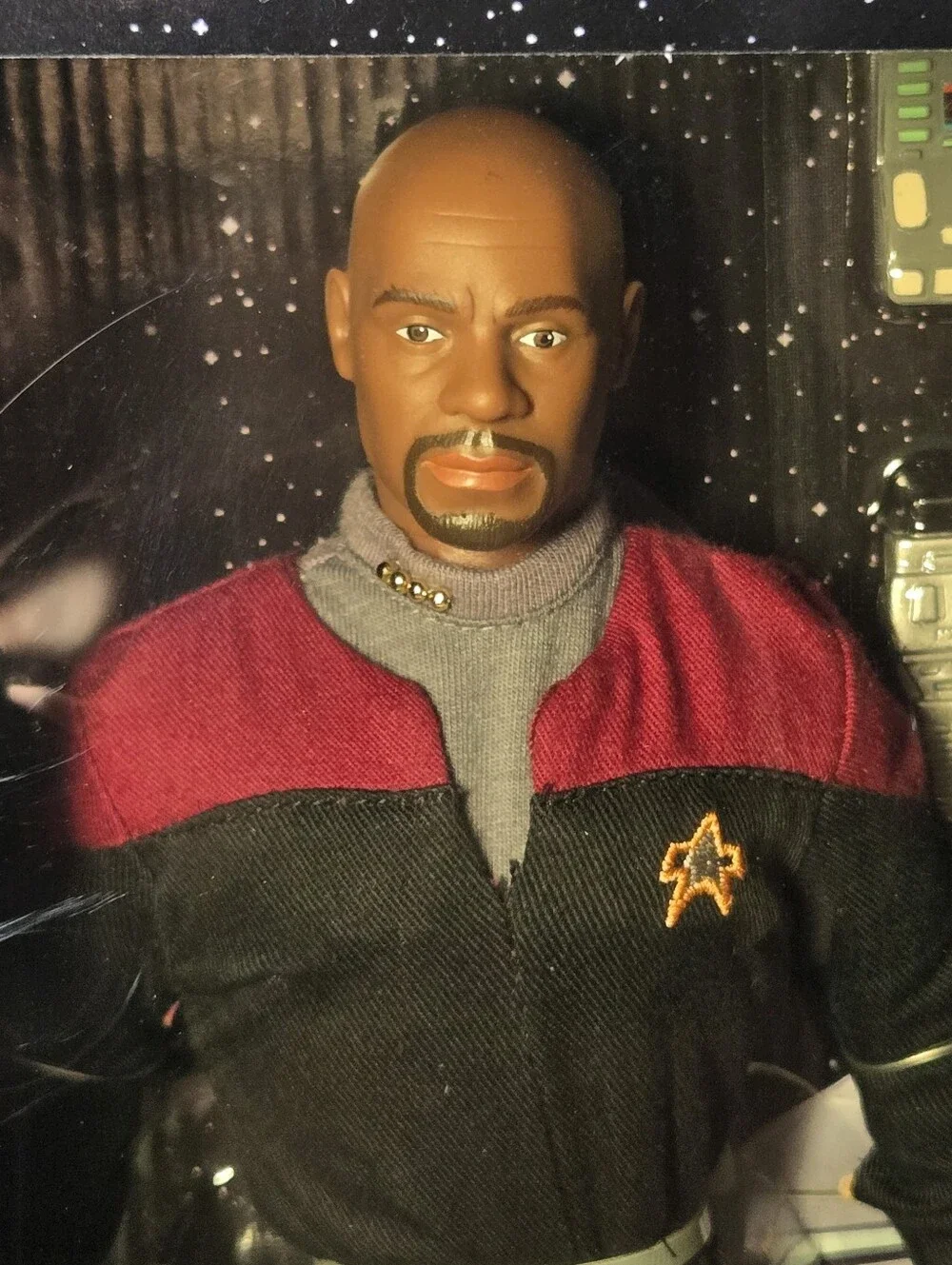 Vintage 1999 Star Trek DS9 Captain Benjamin Sisko 12